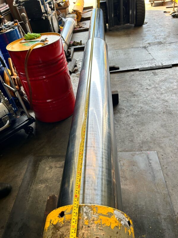 Hydraulic Telescopic Cylinder Testing